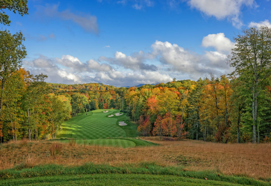  Mountain Top Golf  Lake Club 